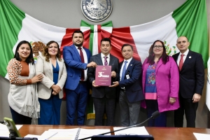 Ricardo Gómez Moreno, secretario de Bienestar, comparece ante el Congreso y resalta la reducción en índices de pobreza