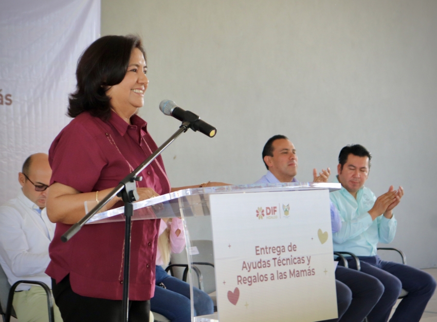 Familia DIFH entregó apoyos a grupos prioritarios en Atitalaquia