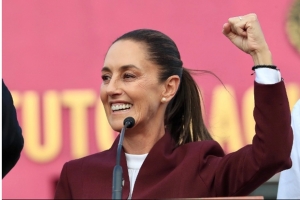 Rechaza Sheinbaum dichos de oposici&oacute;n contra Fondo de Pensiones