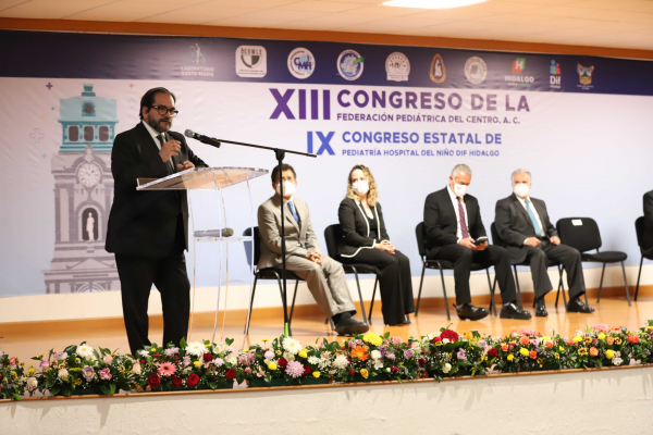 Llama titular de SSH a pediatras a mantenerse atentos ante evolución de la pandemia, esto al inaugurar congreso académico