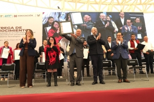 Reconocen a docentes del subsistema tecnol&oacute;gico por impulsar nuevo modelo educativo