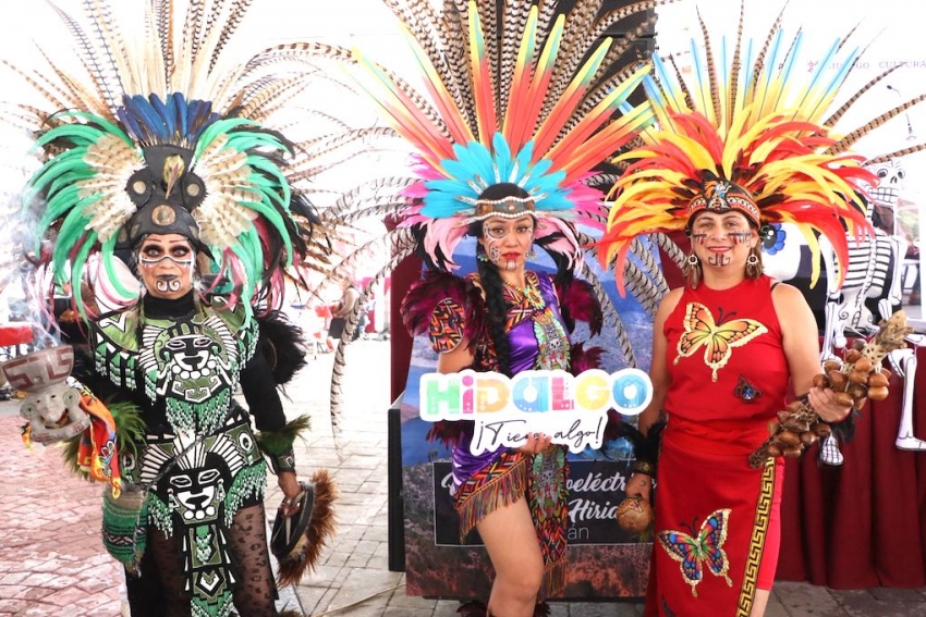 Hidalgo lleva su riqueza artesanal y gastronómica al Estado de México