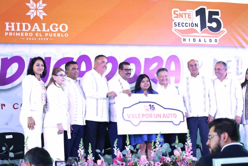 Menchaca Salazar refrenda alianza con el magisterio para impulsar la transformación educativa