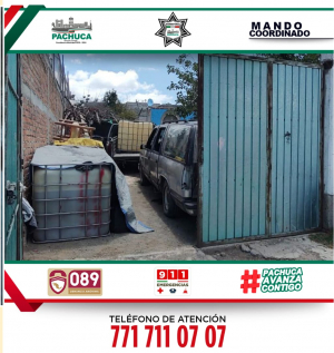 Asegura Policía de Pachuca predio, en su interior camioneta y contenedores con aparente hidrocarburo