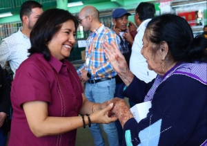 Entrega DIFH 3 mdp en apoyos a beneficiarios de la Sierra Alta