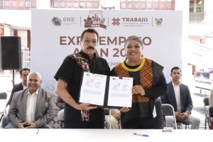 Realizan Feria de Empleo en el municipio de Apan