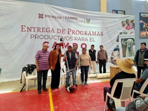 Entregan apoyos por 12.7 millones de pesos para productores de ocho municipios